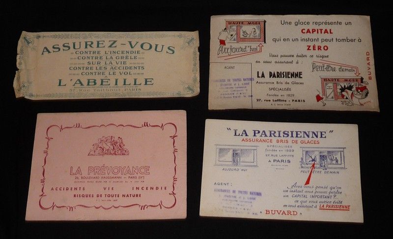 Lot de 4 buvards publicitaires : Assurances