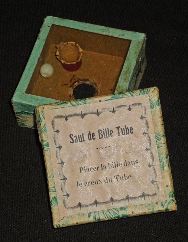 Jeu ancien : Saut de Bille Tube