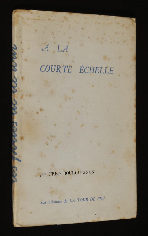 A la courte échelle