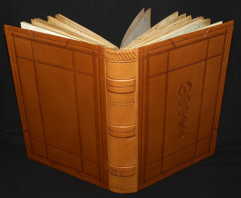 Medicina antiqua. Libri quattuor medicinae (2 volumes)