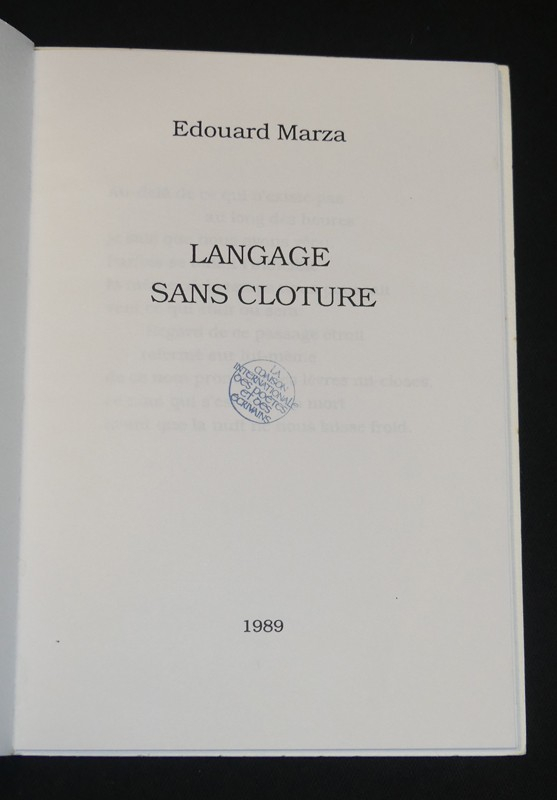 Langage sans clôture