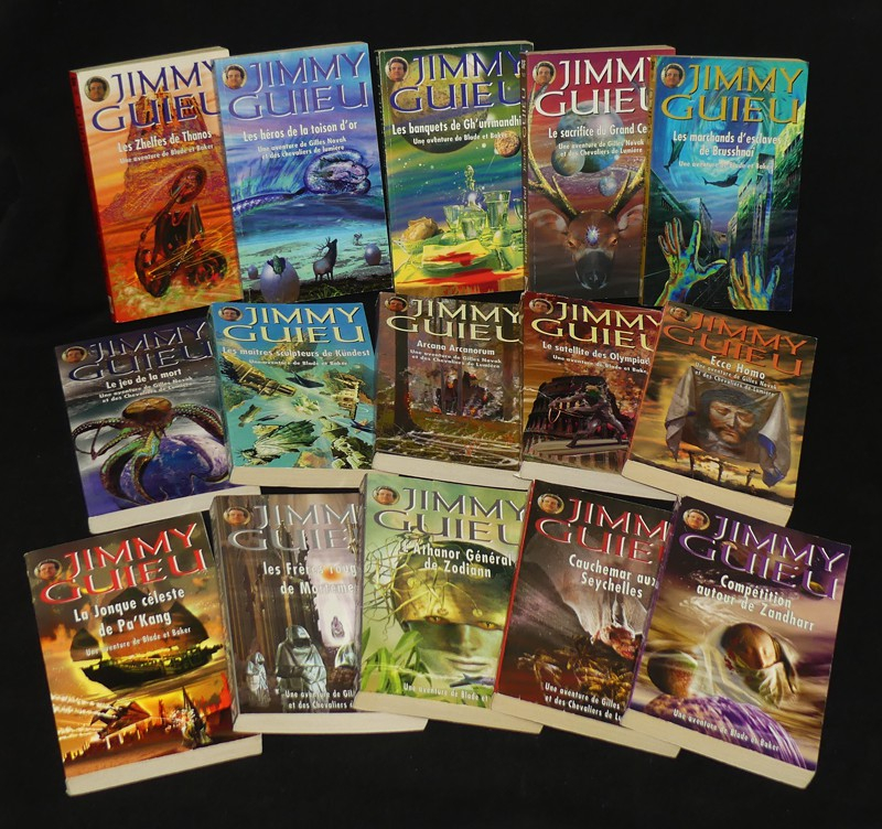 Lot de 131 volumes de la série SF Jimmy Guieu